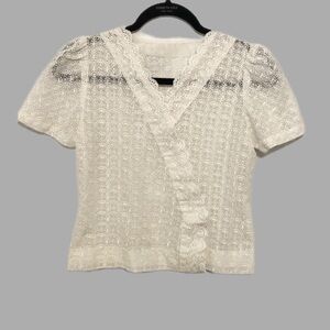 Ivory/Cream Sheer Embroidered Eyelet Scalloped Trim Short Sleeve Top Small